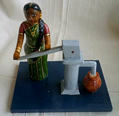 SINGLE LADY BOREWELL