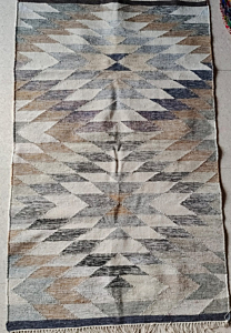 Handloom Durry for Home Furnishing | Geometric Pattern