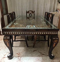 Rosewood Dining Table | Handcrafted Dining Table