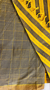 HANDLOOM CHECK SAREE