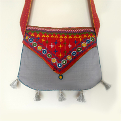 Shoulder Bag with Floral Embroidery Work 