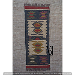 Traditional Jute Handmade Rug