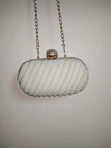 Oval Clutch Bag | White